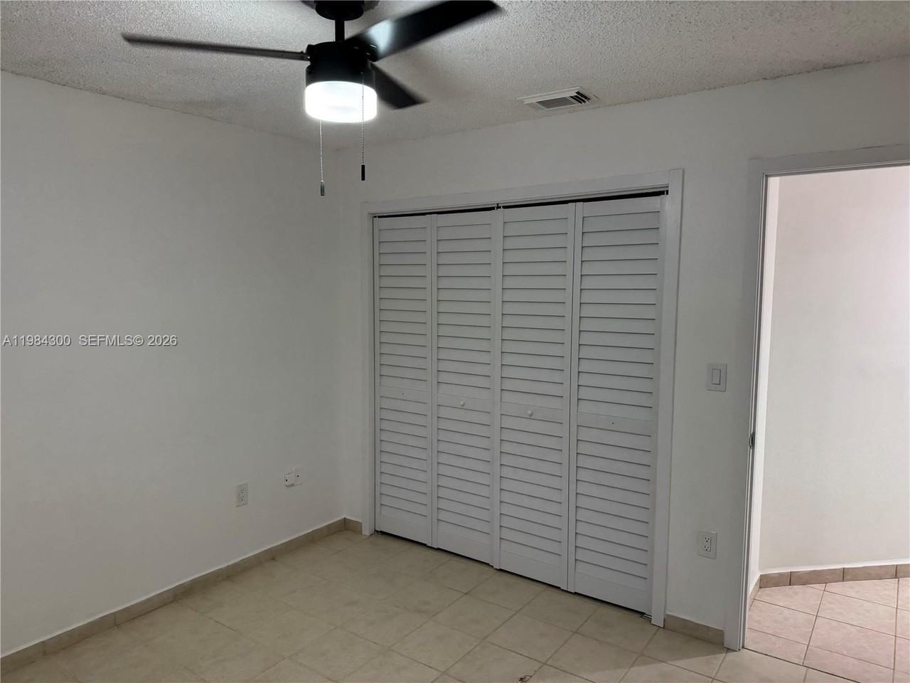 14325 Sw 11th Ter - Photo 5 of 21