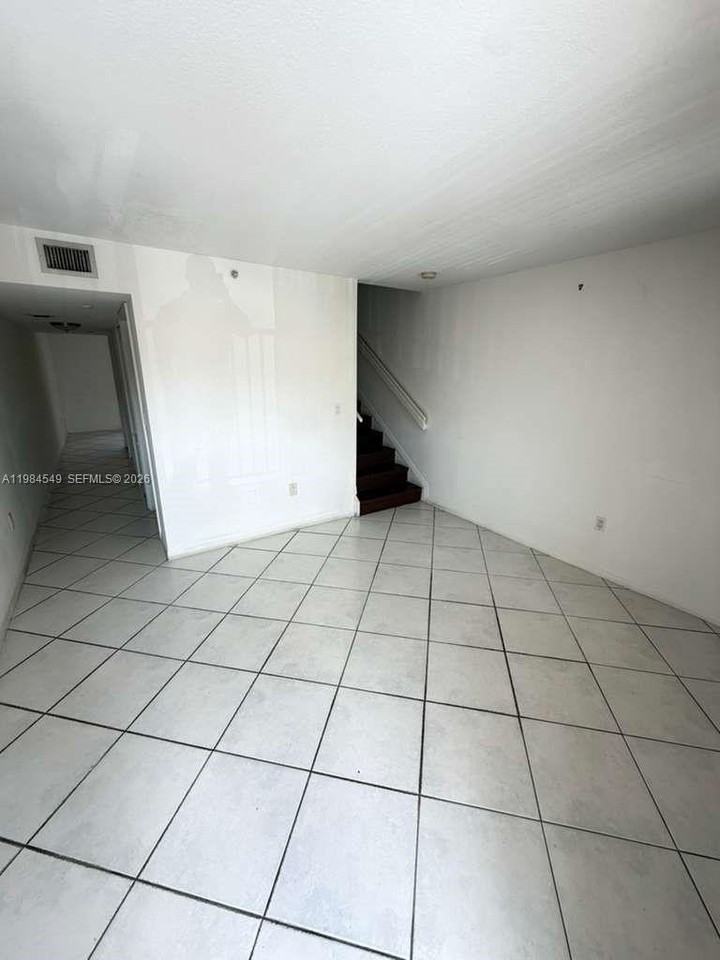 12645 Sw 91st St #206 - Photo 5 of 16