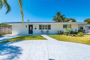 featured image of 8871 Nw 15th St #REAR