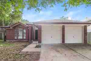 featured image of 1034 Canterbury Dr