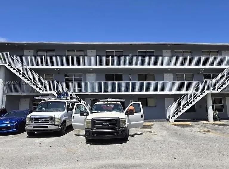 208 Avondale Dr #11 - Photo 6 of 6