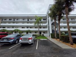 featured image of 4725 Lucerne Lakes Blvd E #106
