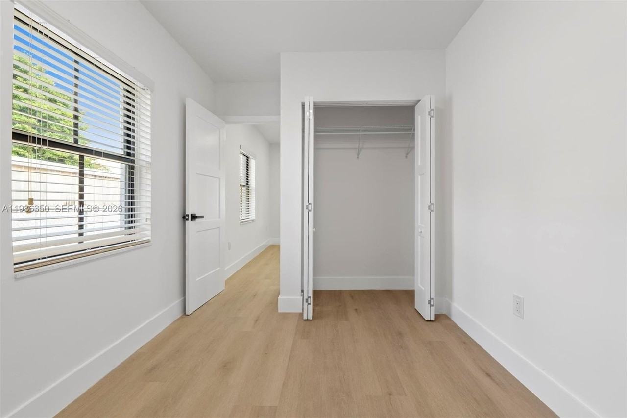 1060 Nw 35th Ct #1060 - Photo 7 of 10