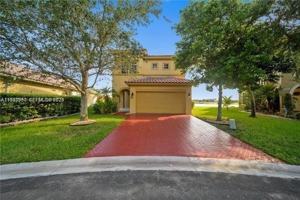 featured image of 5271 Sw 141st Ter