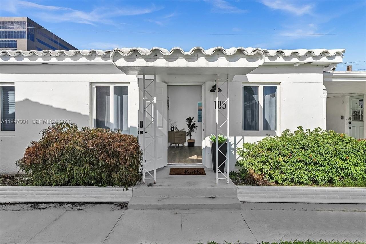 703 Ne 7th St #5 - Photo 6 of 40