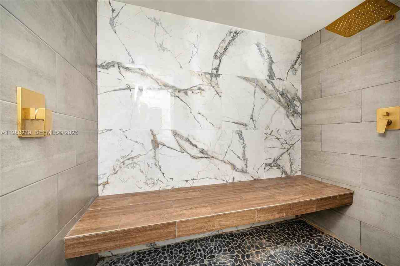 10954 Sw 157th Ter #2 - Photo 4 of 10