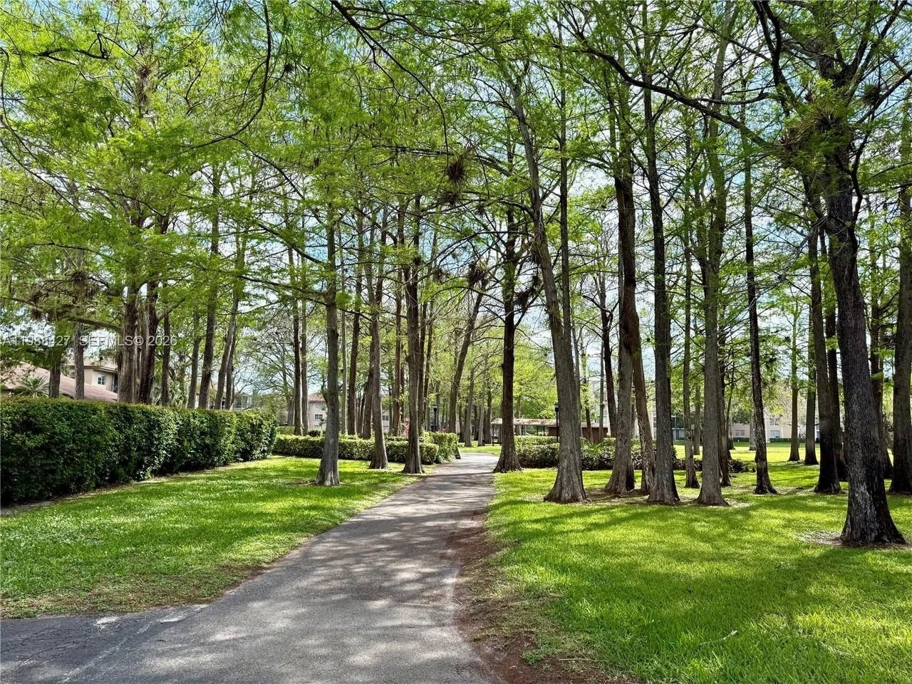 7900 Nw 50th St #205 - Photo 7 of 20