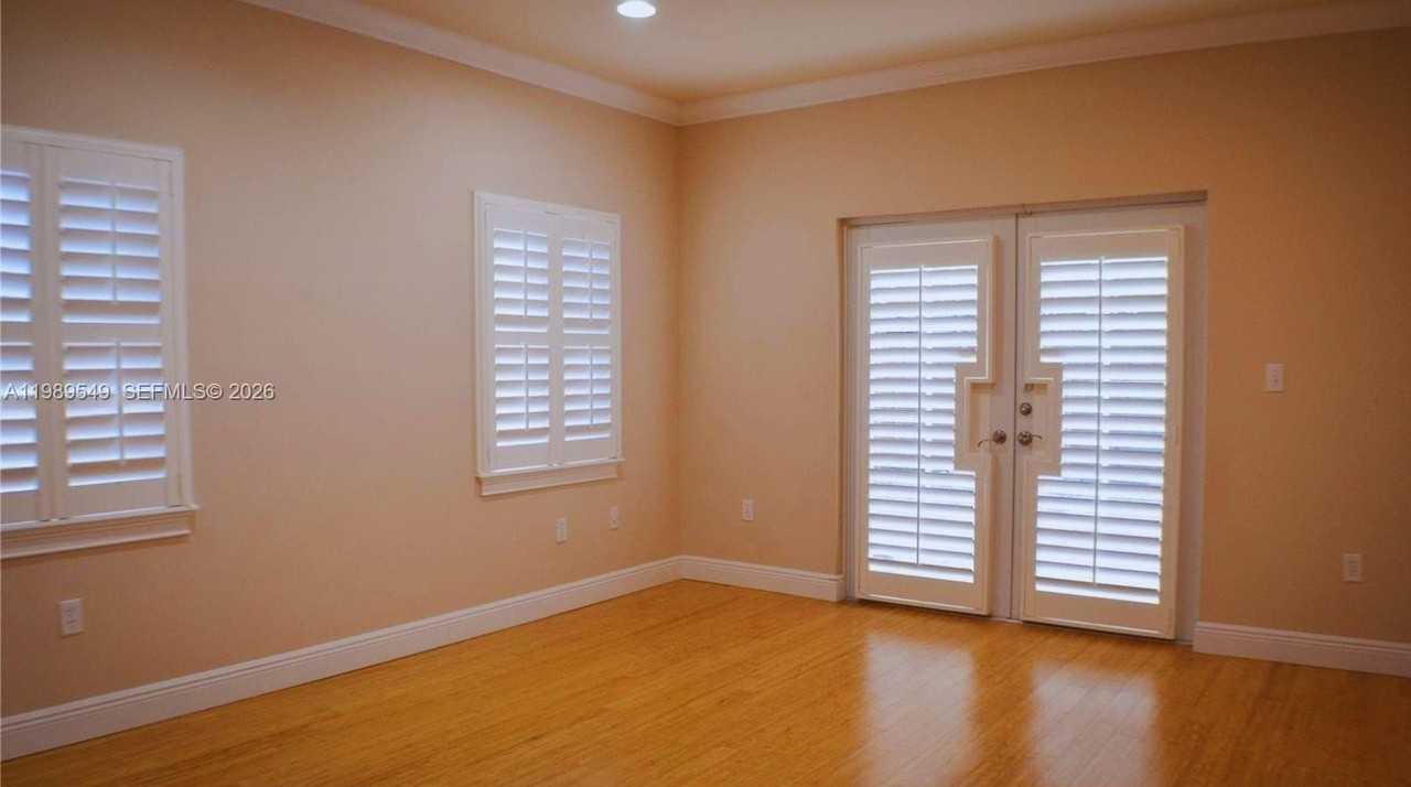 7048 Sw 83rd Ct - Photo 5 of 26