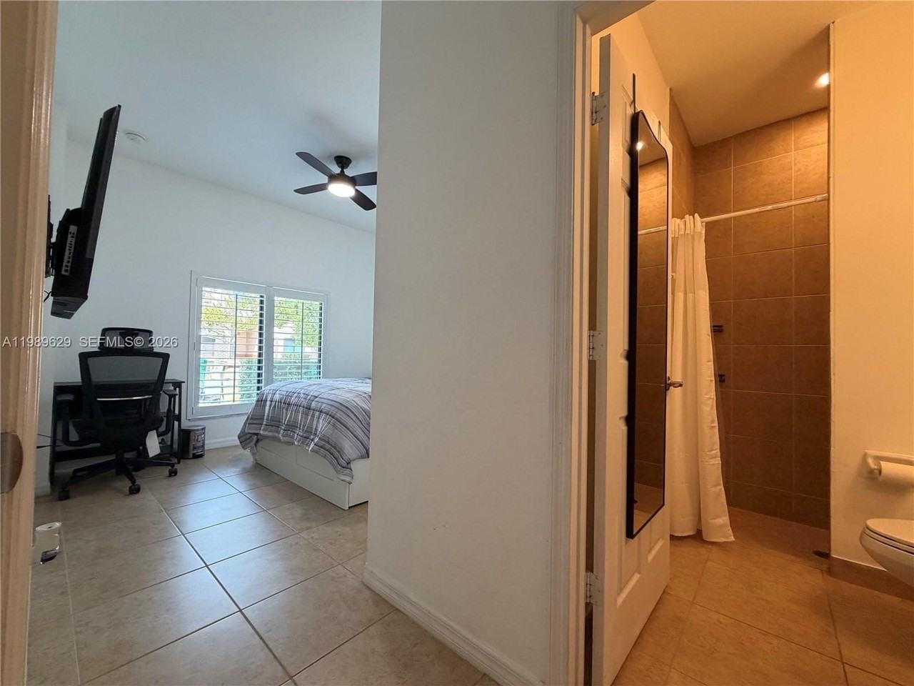 6330 S Station Sq #6330 - Photo 7 of 41