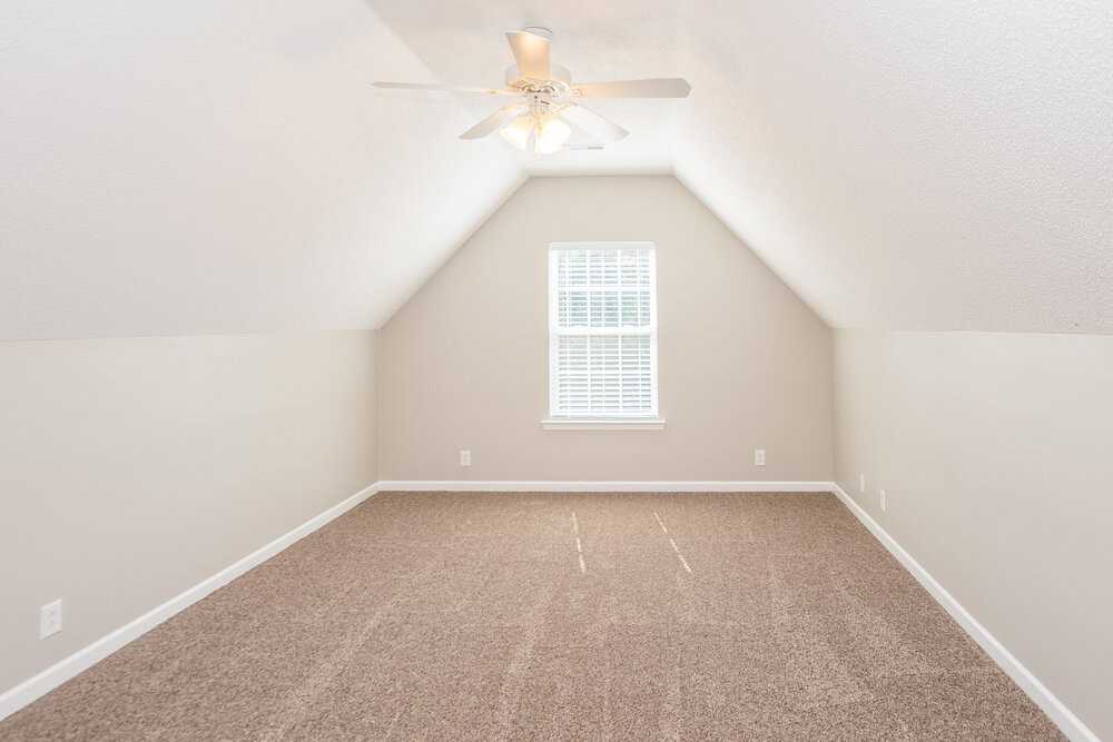 3320 Leslie Ln - Photo 5 of 14