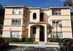 3390 Pinewalk Dr N #1027
