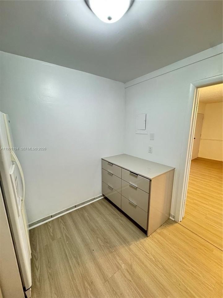 4160 Inverrary Dr #510 - Photo 4 of 25