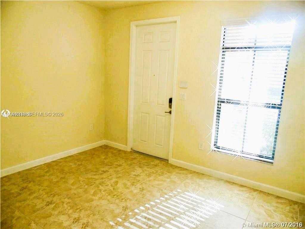 11367 Sw 234th St - Photo 6 of 18