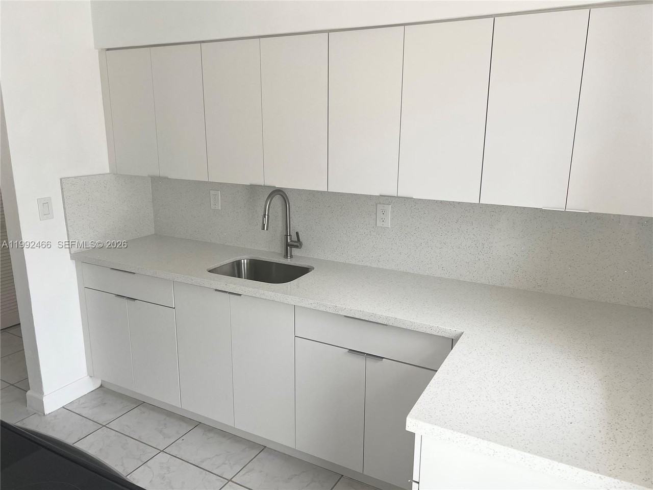 6301 Sw 59th Pl - Photo 6 of 23