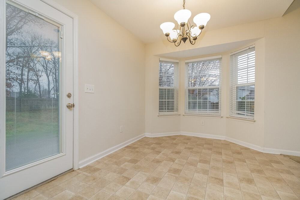 608 Birchbrook Ct - Photo 4 of 18