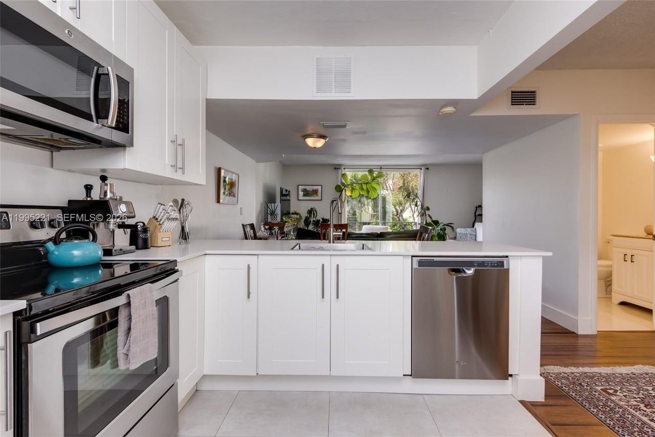 1651 Ne 115th St #28C - Photo 2 of 28