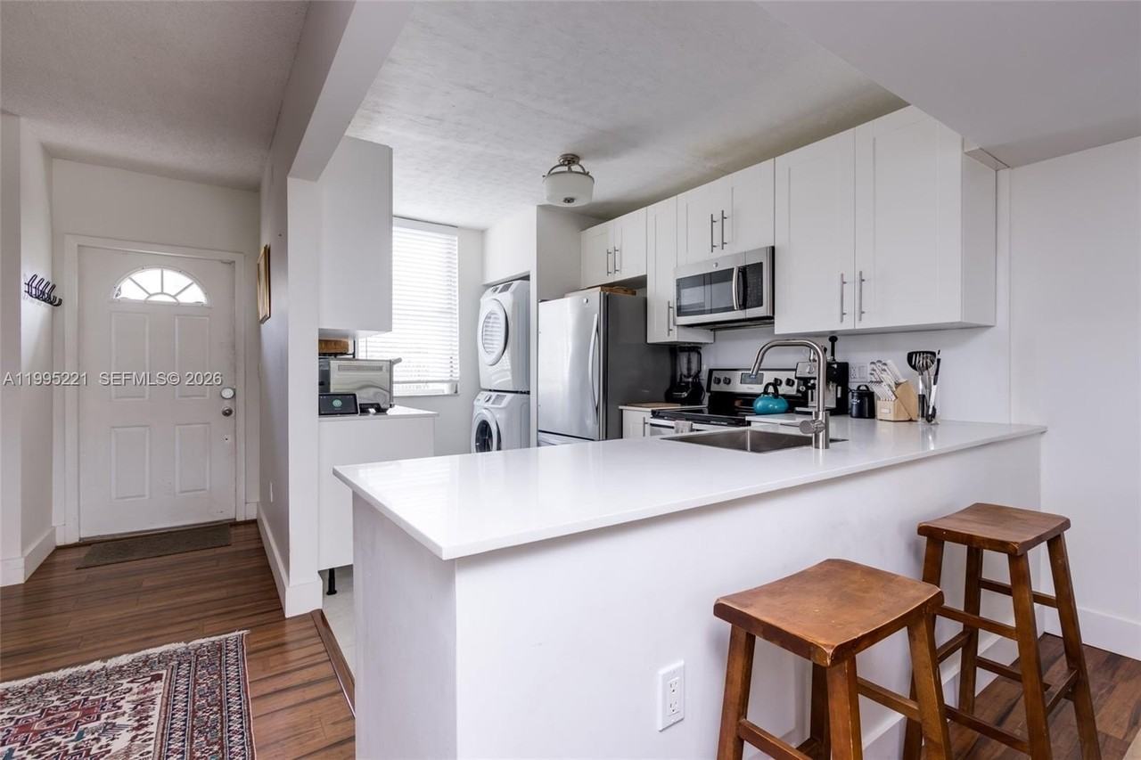 1651 Ne 115th St #28C - Photo 5 of 28