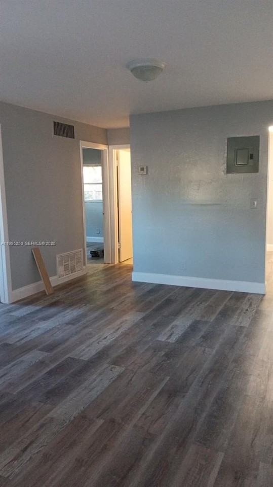 5640 Nw 15th St #3 - Photo 5 of 6