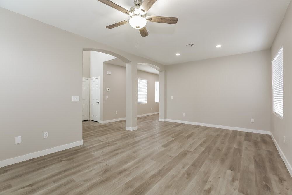 7881 Harp Tree St - Photo 6 of 17