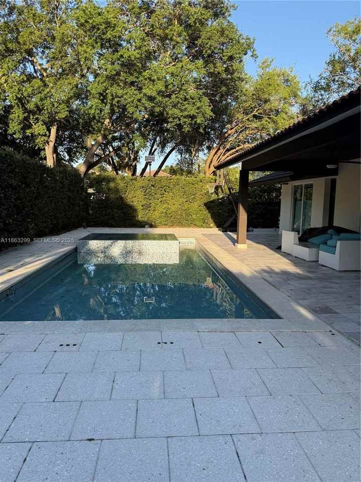 8370 Northwest 167th Street #0 - Photo 4 of 5