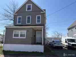 featured image of 15 Fitch St