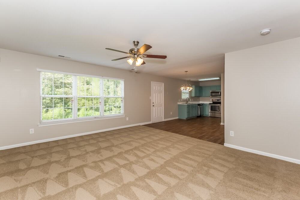 12812 Lismorre Castle Ct - Photo 4 of 17