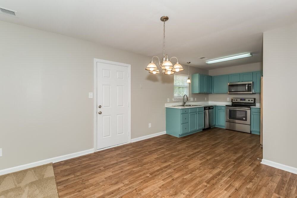 12812 Lismorre Castle Ct - Photo 6 of 17