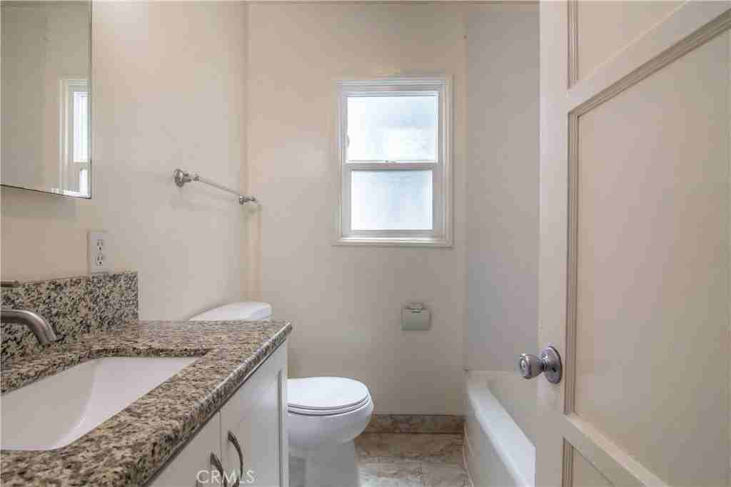 2616 E Spaulding St - Photo 5 of 9