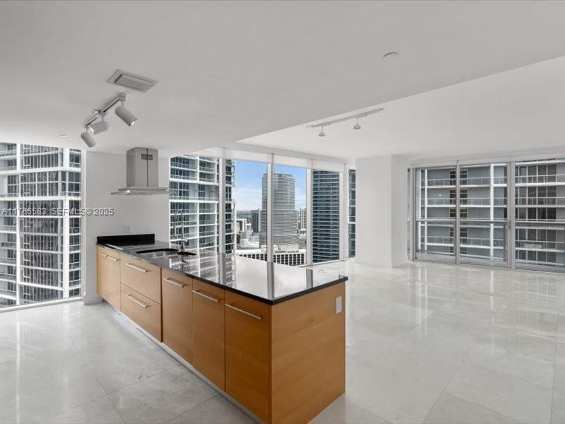 495 Brickell Avenue #3910 - Photo 2 of 25