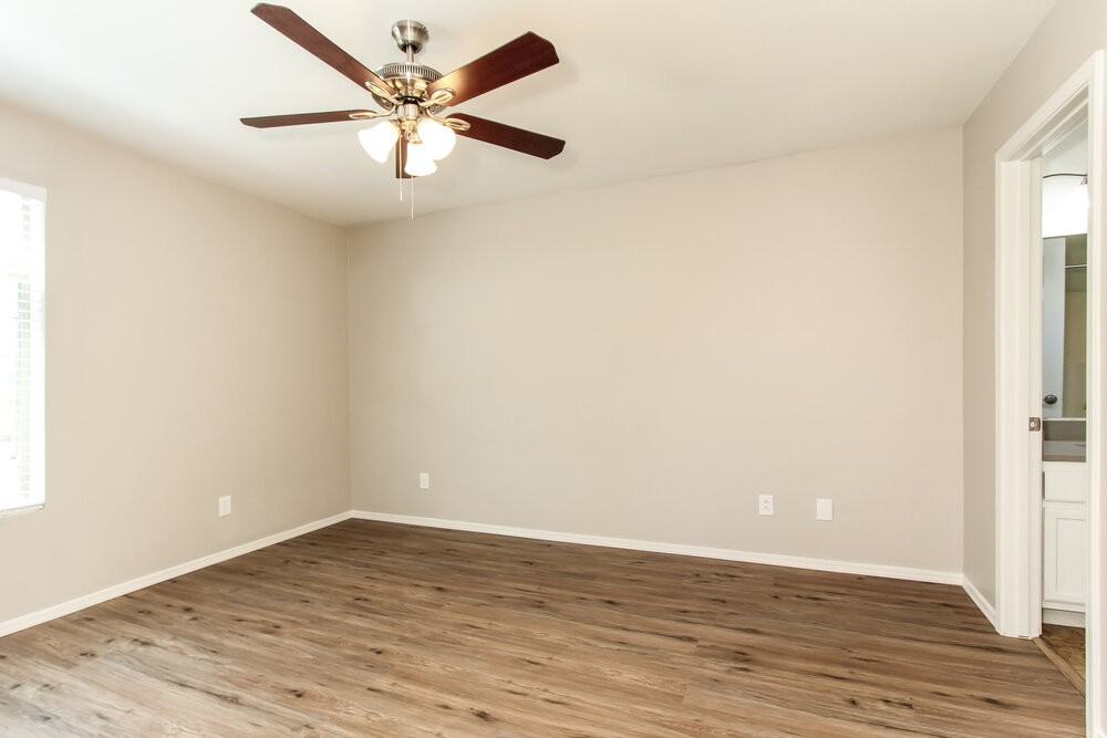 18806 N Lousandra Dr - Photo 7 of 17