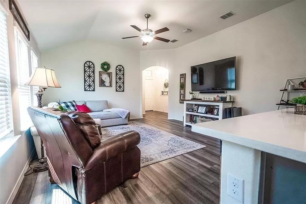 5344 Brahma Trl - Photo 4 of 35