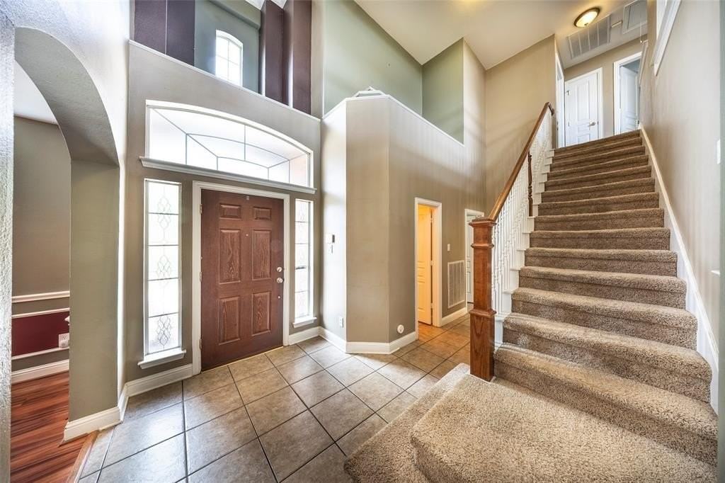 2917 Osage Ln - Photo 6 of 40