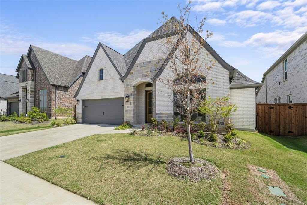 3115 Winecup Rd - Photo 2 of 35