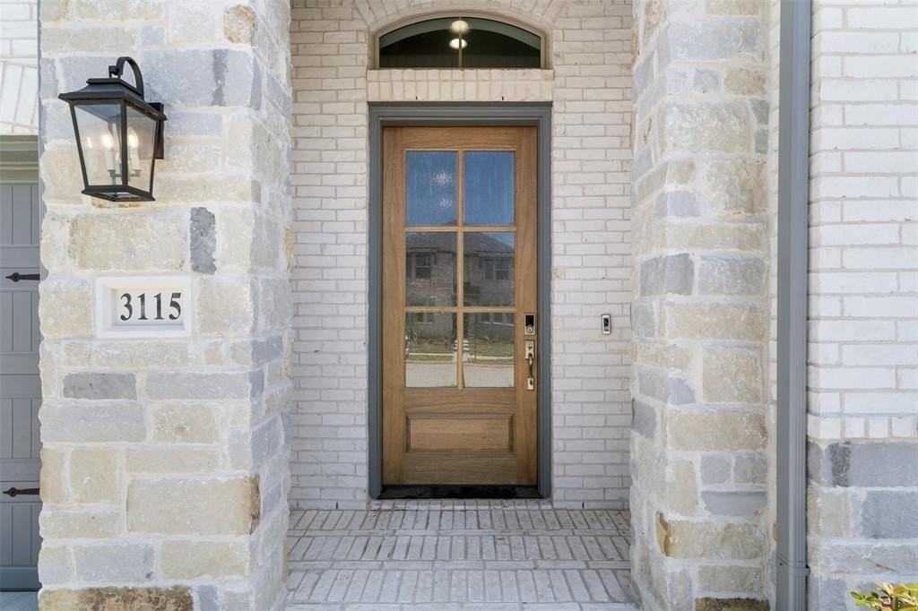 3115 Winecup Rd - Photo 4 of 35