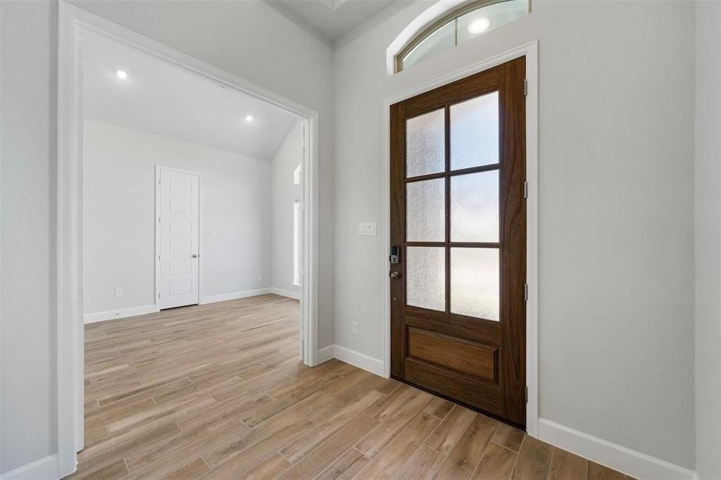 3115 Winecup Rd - Photo 5 of 35