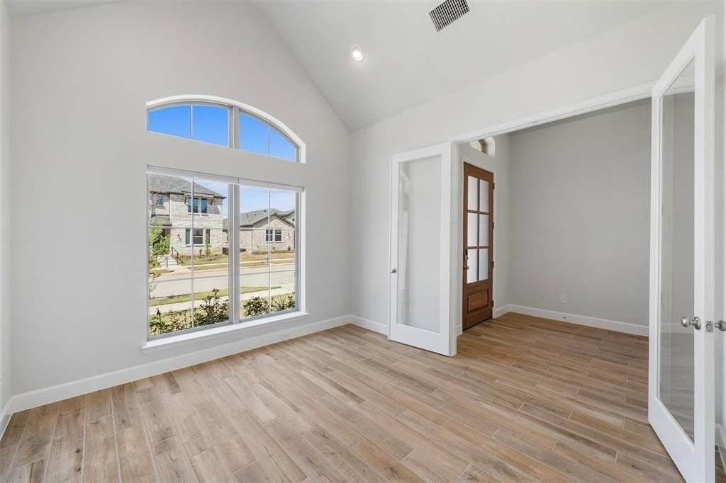 3115 Winecup Rd - Photo 7 of 35