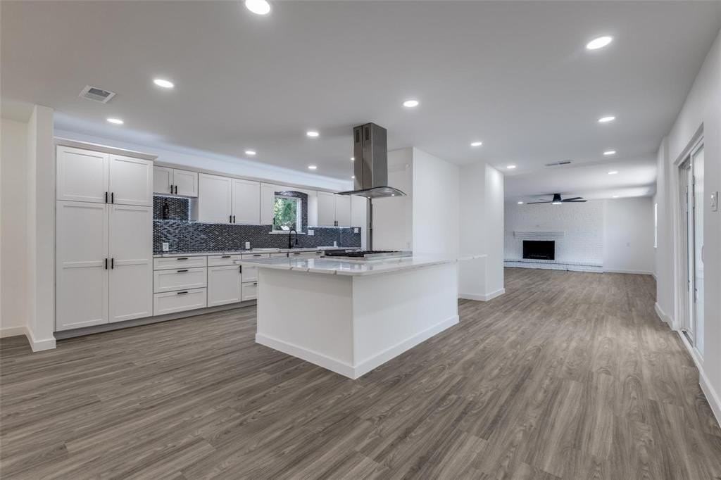 11341 Gatewood Pl - Photo 3 of 29