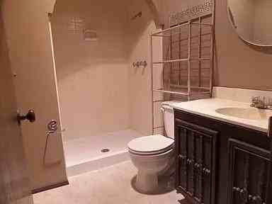 11015 Wallbrook Dr - Photo 3 of 9