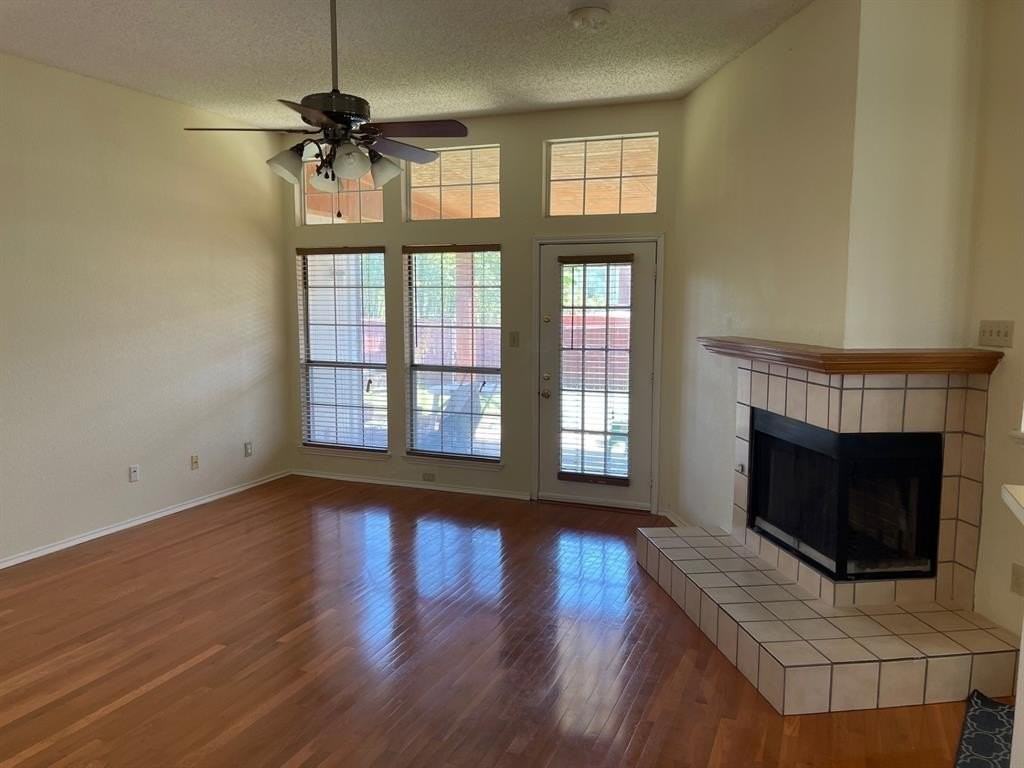 1520 Mission Ridge Trl - Photo 4 of 19