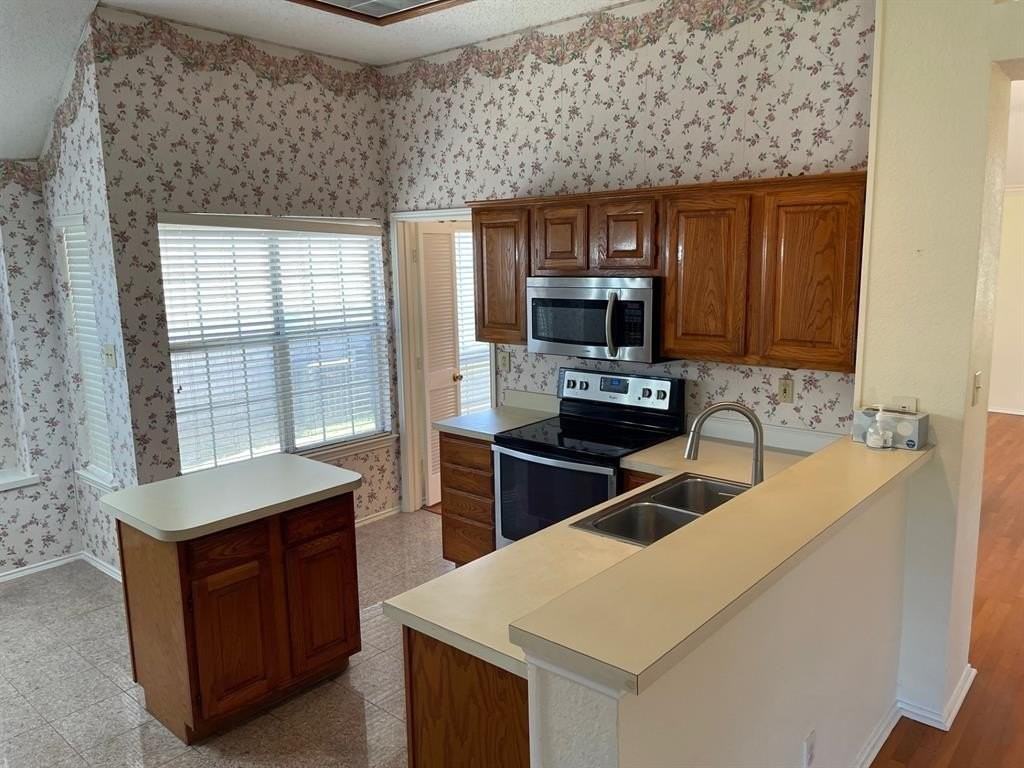 1520 Mission Ridge Trl - Photo 5 of 19