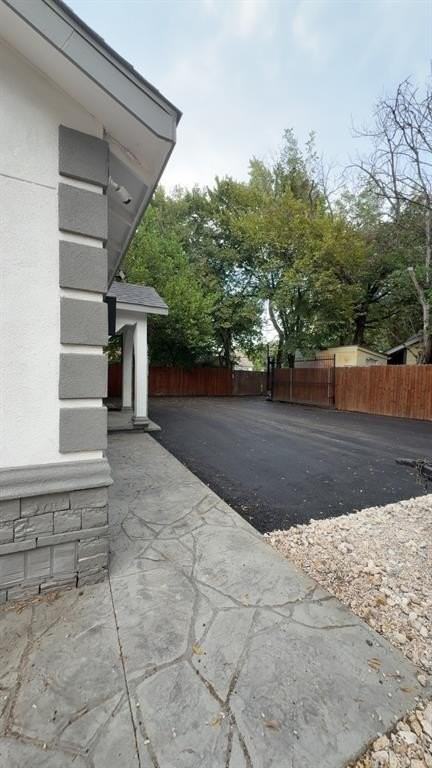 306 Broadmoor Ave #A - Photo 3 of 13