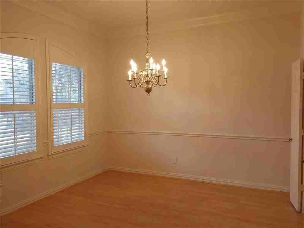 609 Sunningdale - Photo 7 of 19