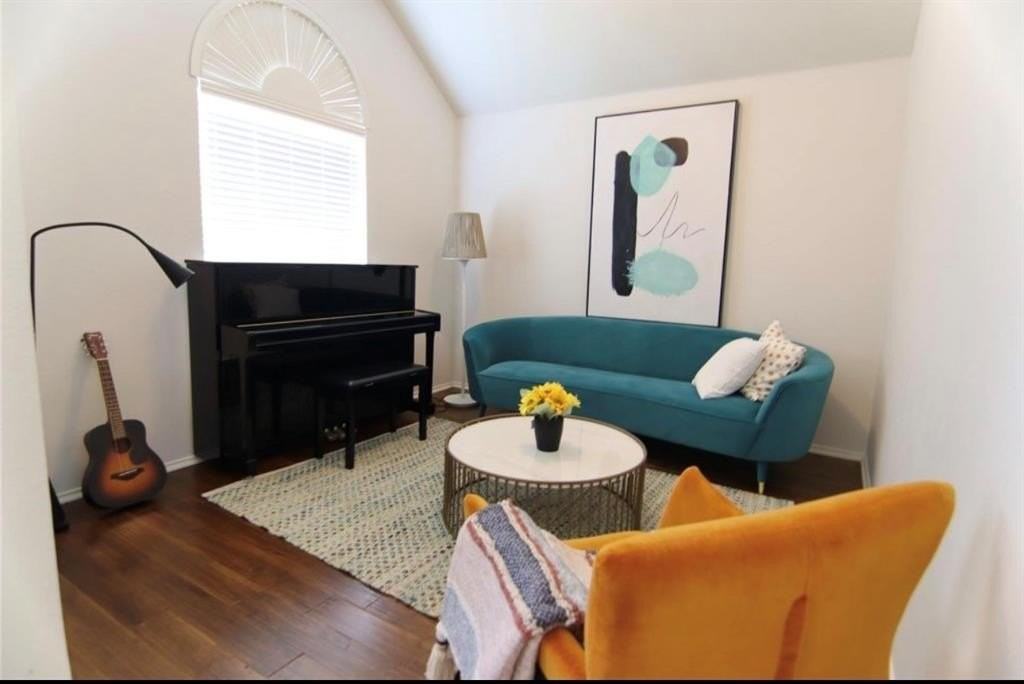 3300 Bluegrass Dr - Photo 4 of 18