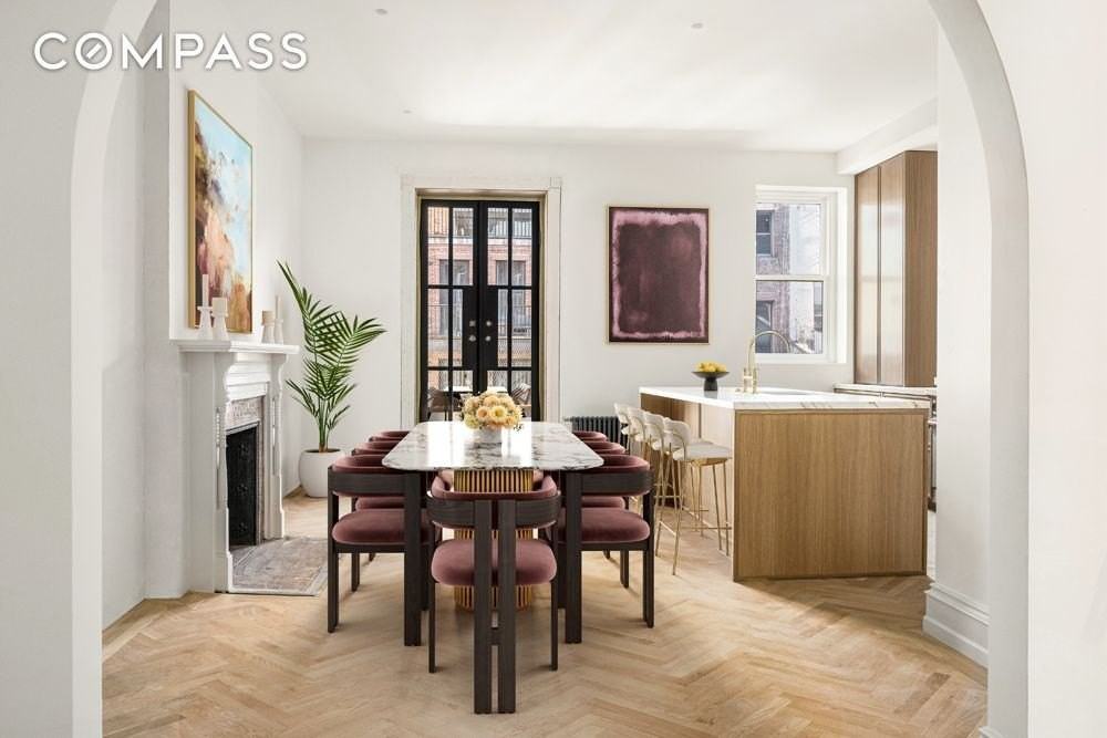 33 W 74th St #2 - Photo 2 of 14