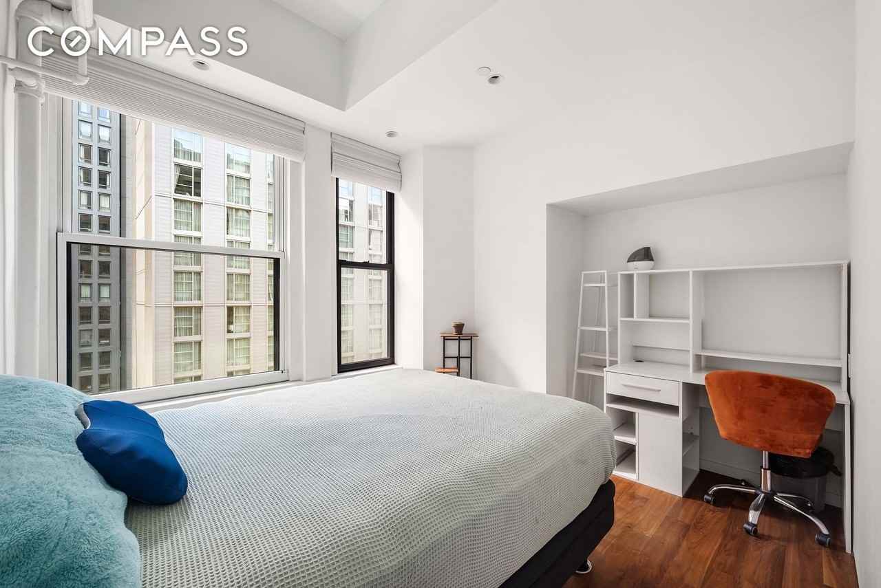 315 W 36th St #11D - Photo 5 of 9