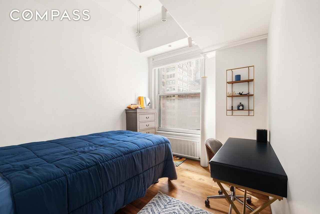 315 W 36th St #11D - Photo 7 of 9