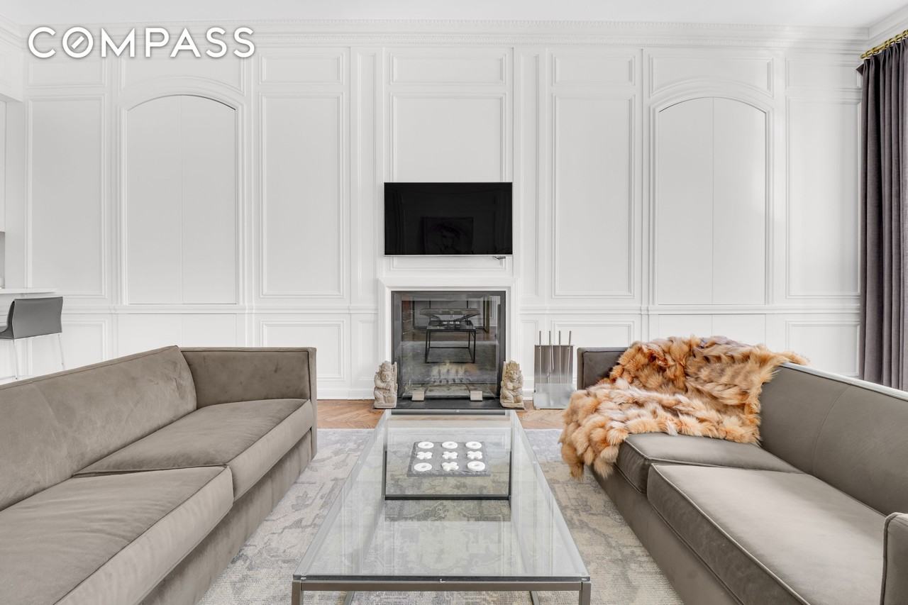 14 E 68th St #3 - Photo 2 of 16