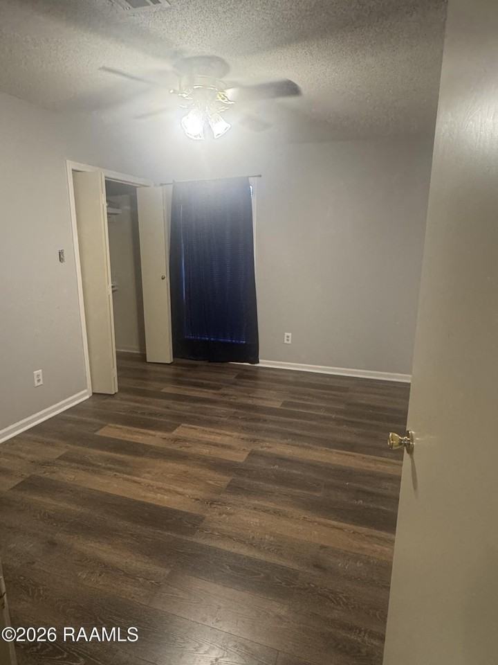 501 N Locksley Dr - Photo 7 of 7