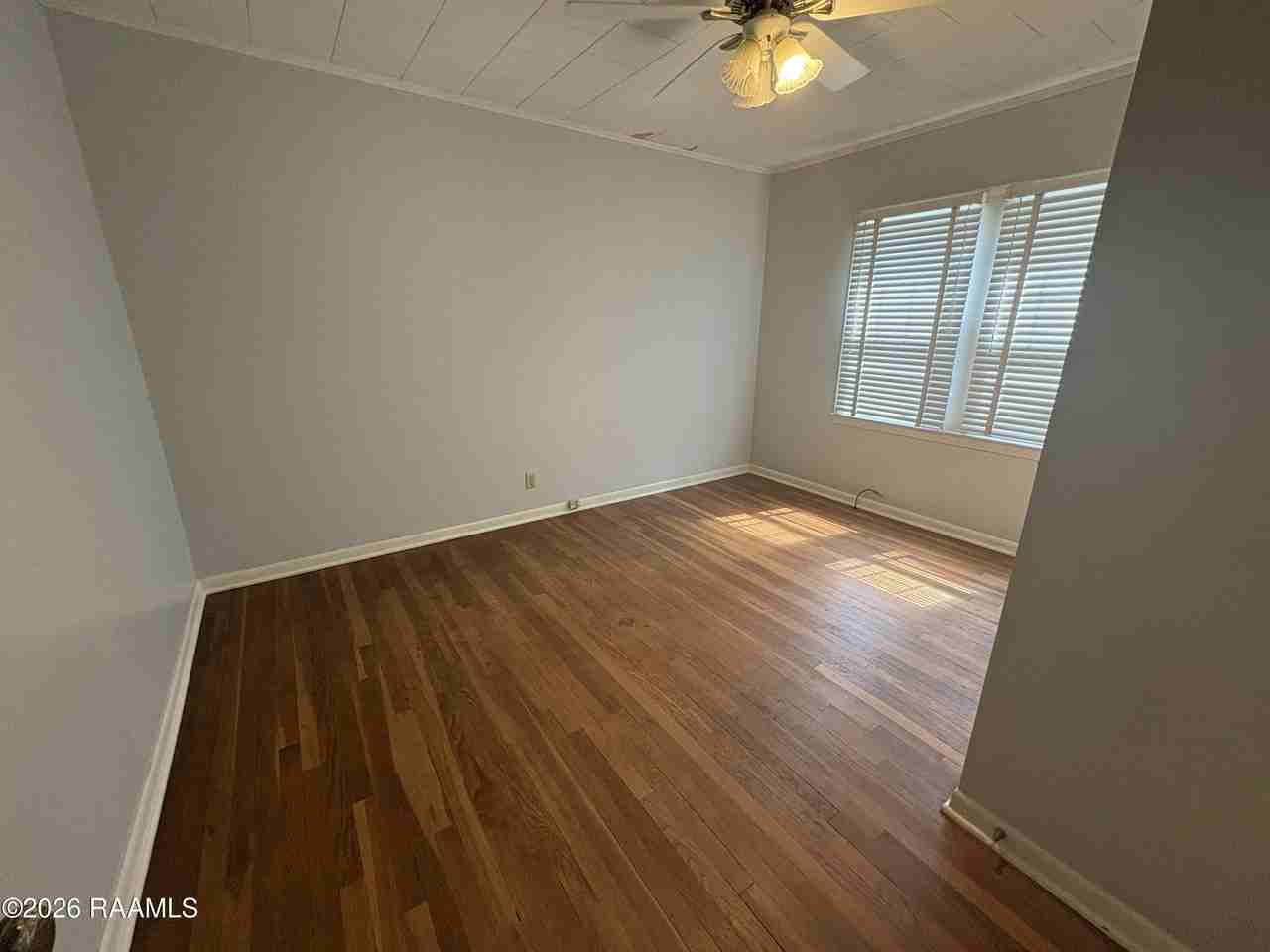 605 Coolidge St - Photo 6 of 13