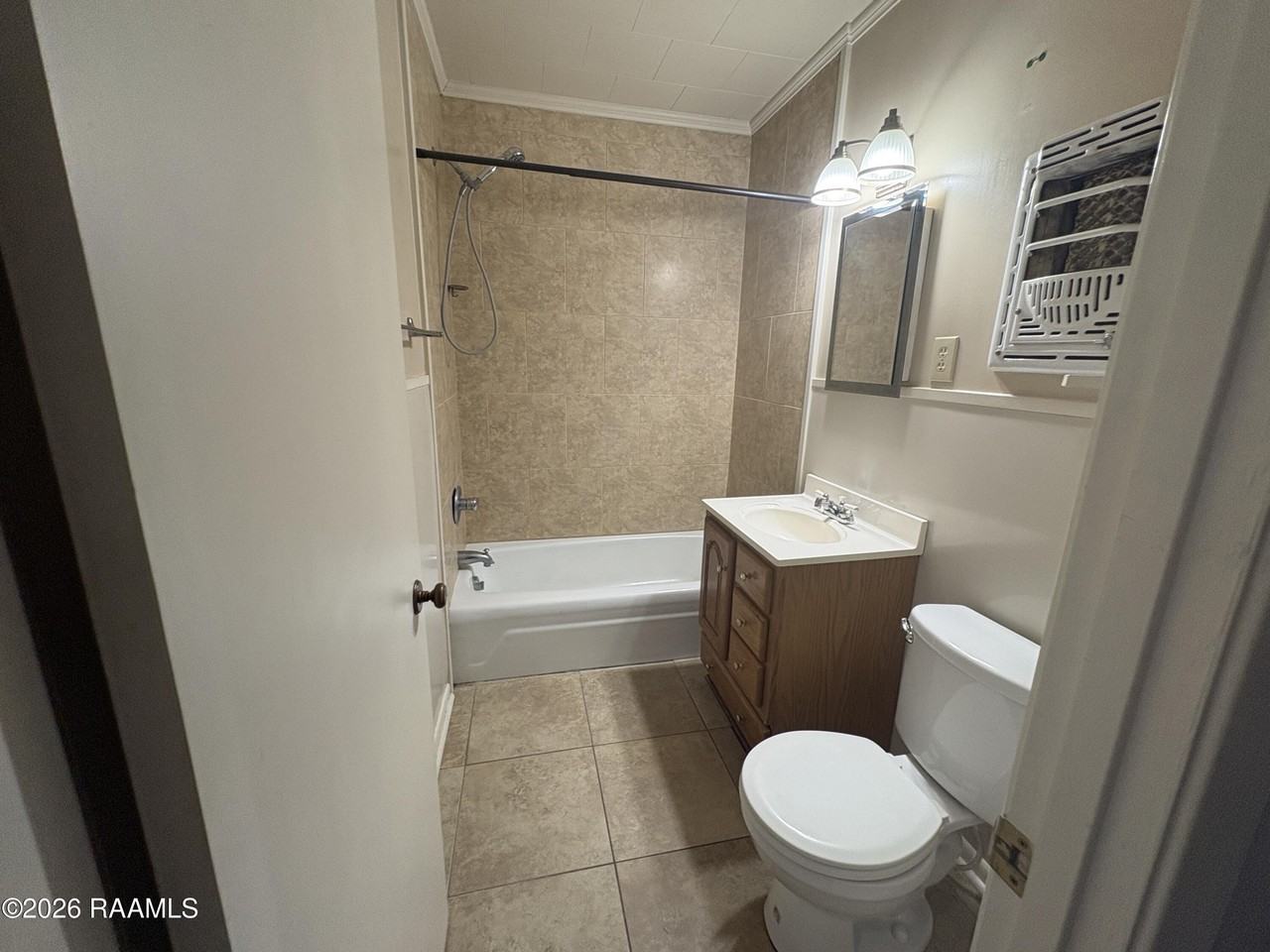 605 Coolidge St - Photo 7 of 13